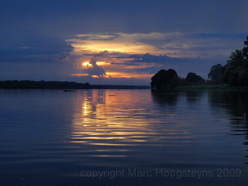 1 Lukenie river nightfall.jpg